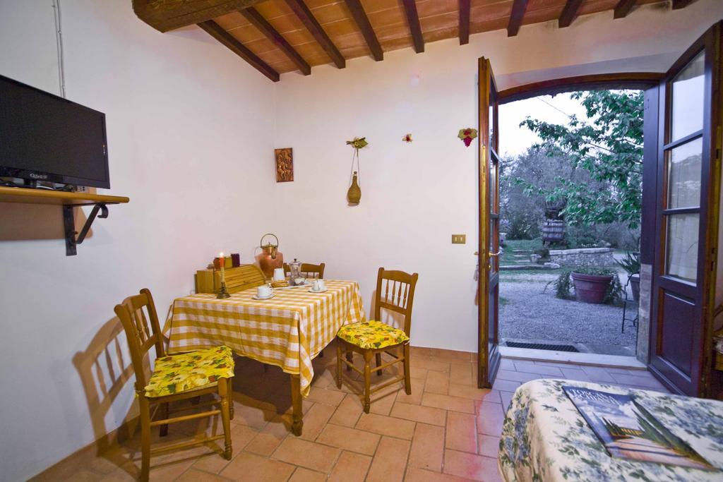Agriturismo Cognanello Montepulciano Stazione Szoba fotó